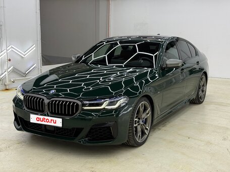 BMW 5 серии M550i xDrive