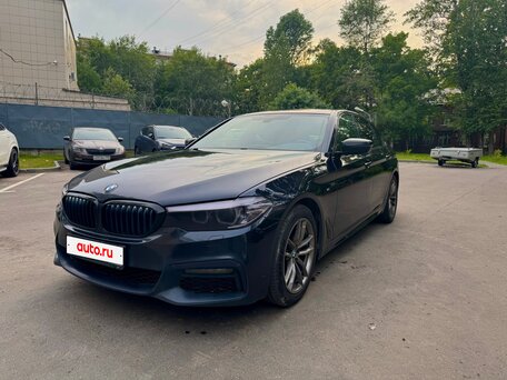 BMW 5 серии 520i