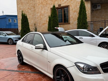 Mercedes-Benz C-Класс 180 BlueEFFICIENCY