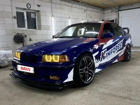 BMW 3 серии 320i
