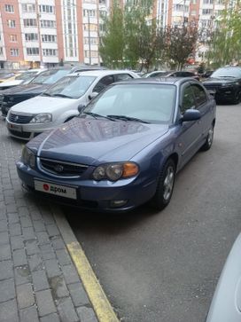 Kia Shuma