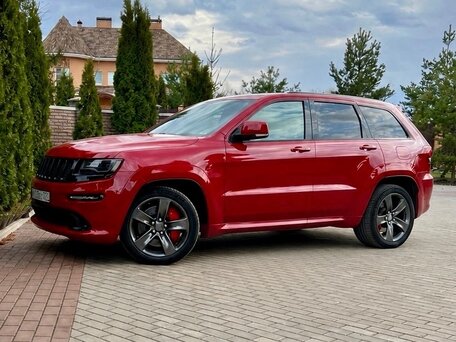 Jeep Grand Cherokee SRT