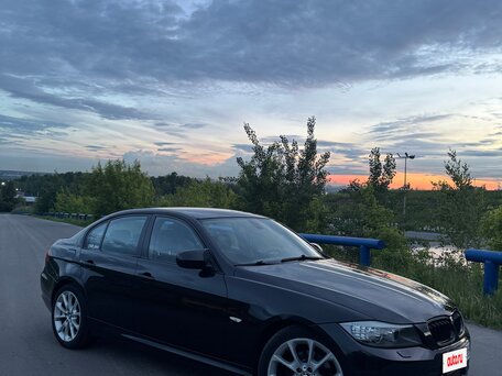 BMW 3 серии 320i