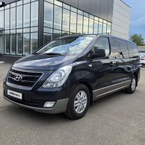 Hyundai H-1