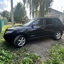 Hyundai Santa