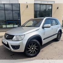 Suzuki Grand