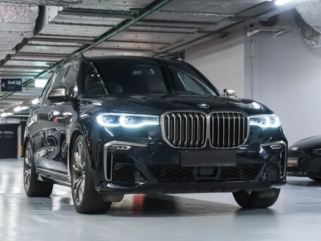 BMW X7 M50d