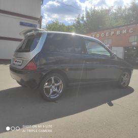 Lancia Y