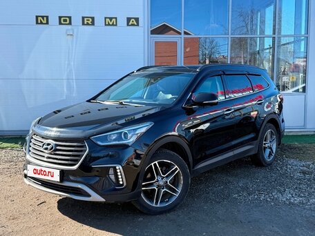 Hyundai Santa Fe Grand