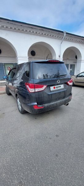 Ssang_Yong Stavic