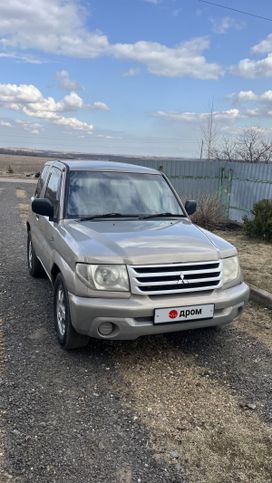 Mitsubishi Pajero Io