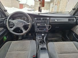 Toyota Carina E