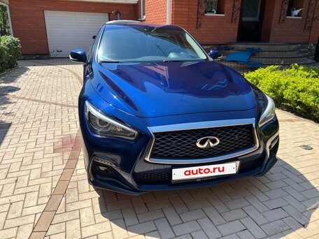 Infiniti Q50