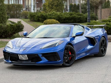 Chevrolet Corvette Stingray C8