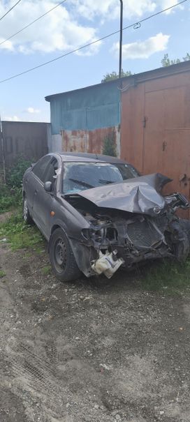 Nissan Almera