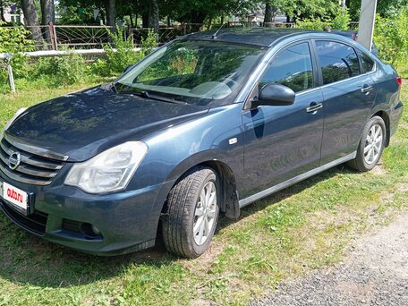 Nissan Almera