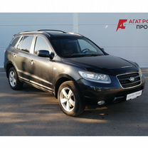 Hyundai Santa