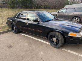 Ford Crown Victoria