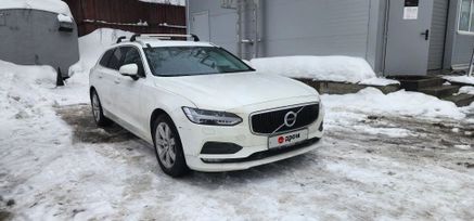 Volvo V90
