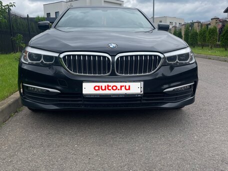 BMW 5 серии 520i