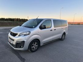 Peugeot Traveller