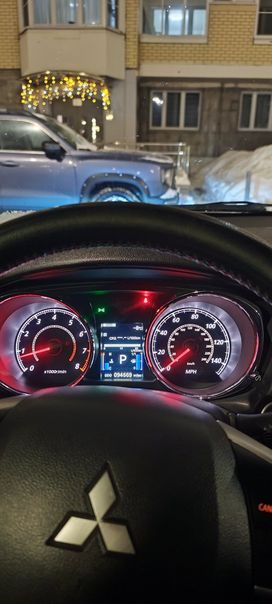 Mitsubishi Outlander Sport