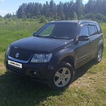 Suzuki Grand