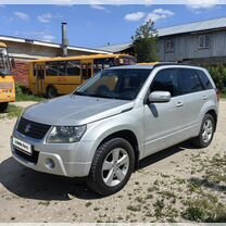 Suzuki Grand