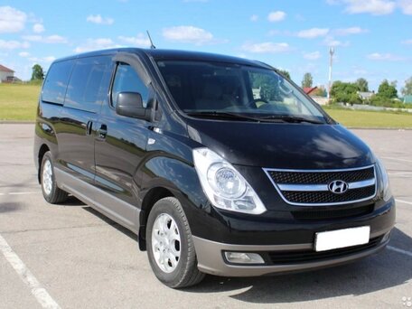 Hyundai H-1