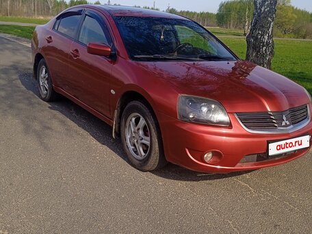 Mitsubishi Galant