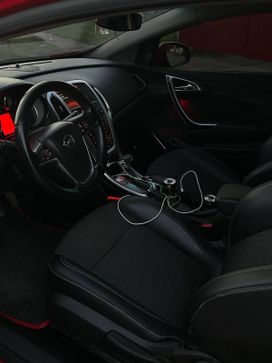 Opel Astra Gtc