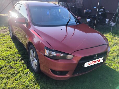 Mitsubishi Lancer