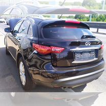 Infiniti QX70