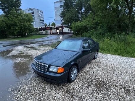 Mercedes-Benz C-Класс 180