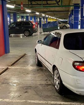 Toyota Carina