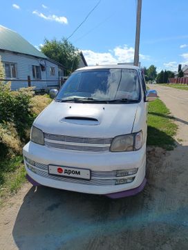 Toyota Town Ace Noah