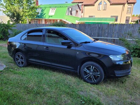 Skoda Rapid