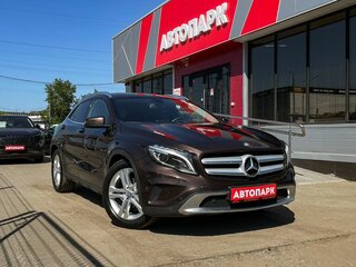 Mercedes-Benz GLA 200