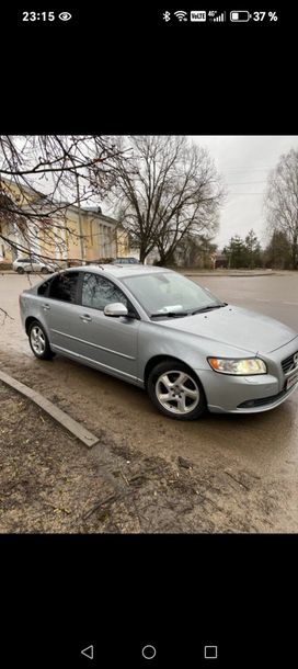 Volvo S40