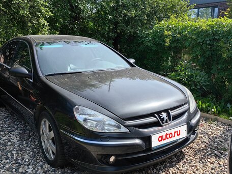 Peugeot 607