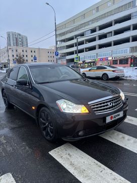 Infiniti M35