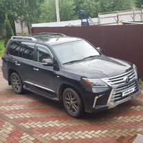 Lexus LX
