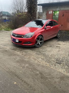 Opel Astra Gtc