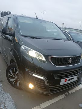 Peugeot Traveller