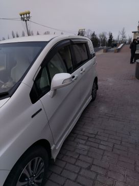 Honda Freed Spike
