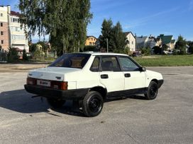 Lada 21099