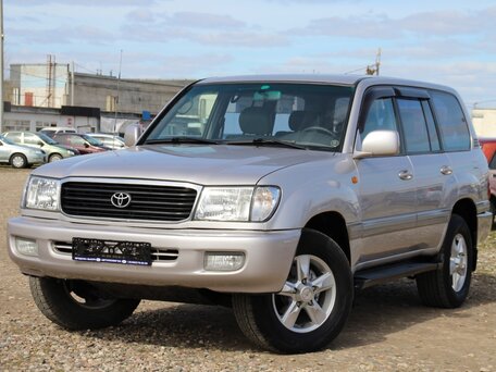 Toyota Land Cruiser 100 Series