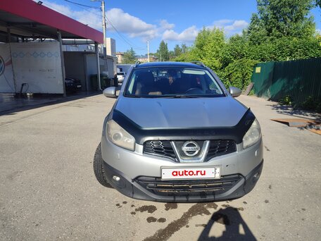 Nissan Qashqai+2