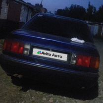 Audi 100
