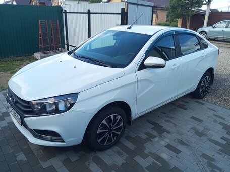 Lada (ВАЗ) Vesta